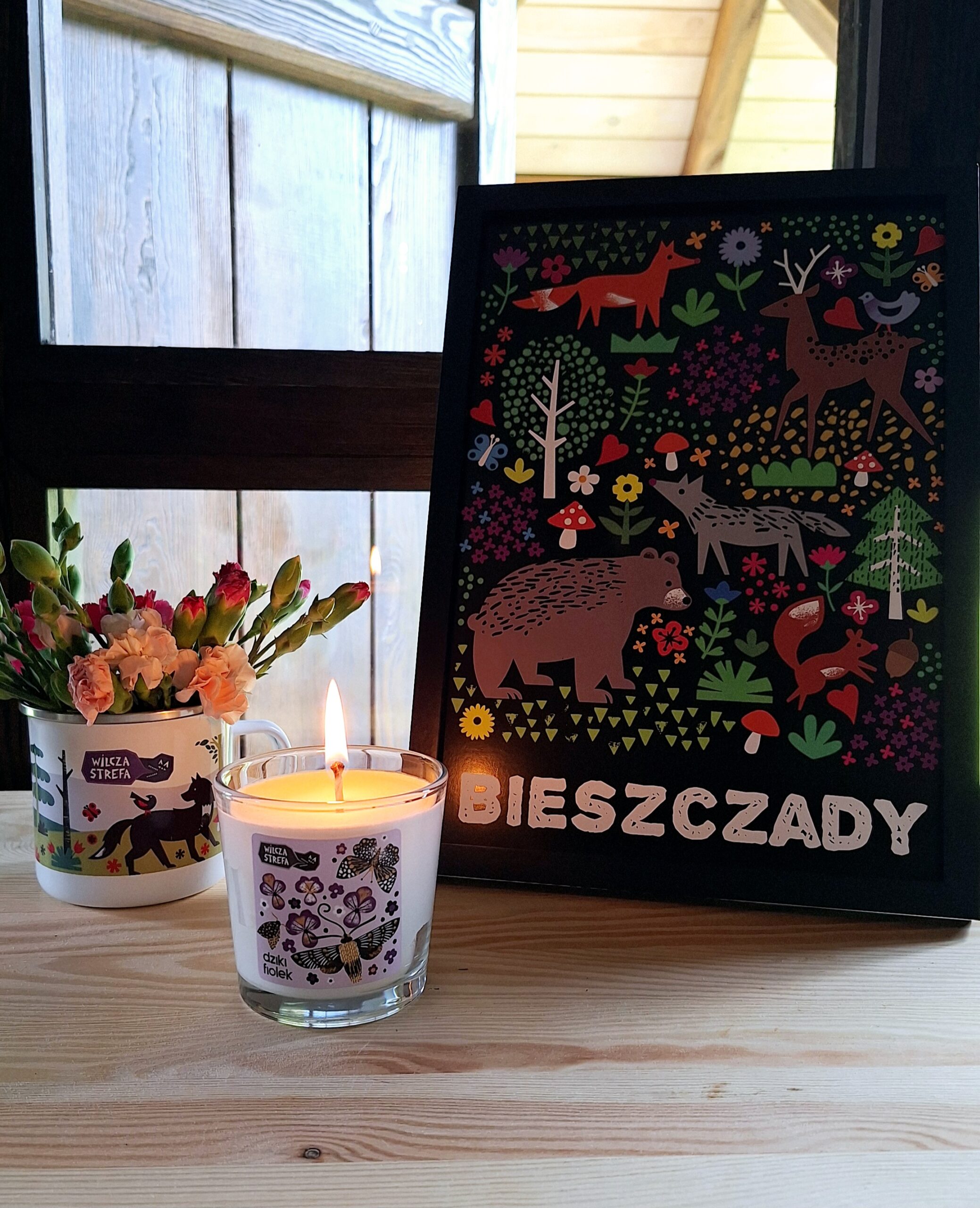 Świeca sojowa DZIKI FIOŁEK Wilcza Strefa Bieszczady www.wilczastrefa (2)